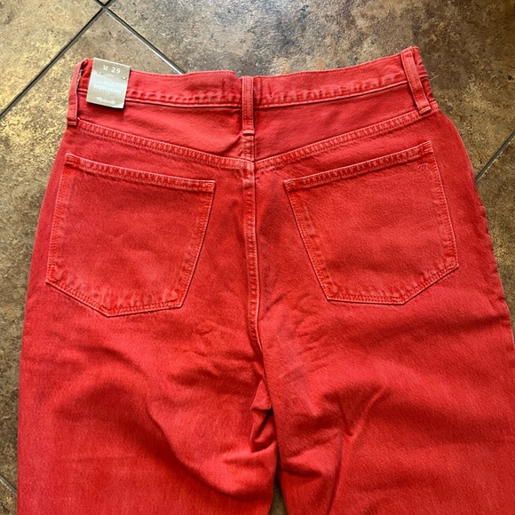 Madewell The Mom Jean High Rise in Red Size 29. NWT! - Picture 10 of 11